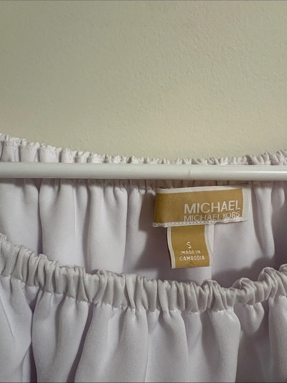 Michael Kors White Off-Shoulder Ruffle Blouse